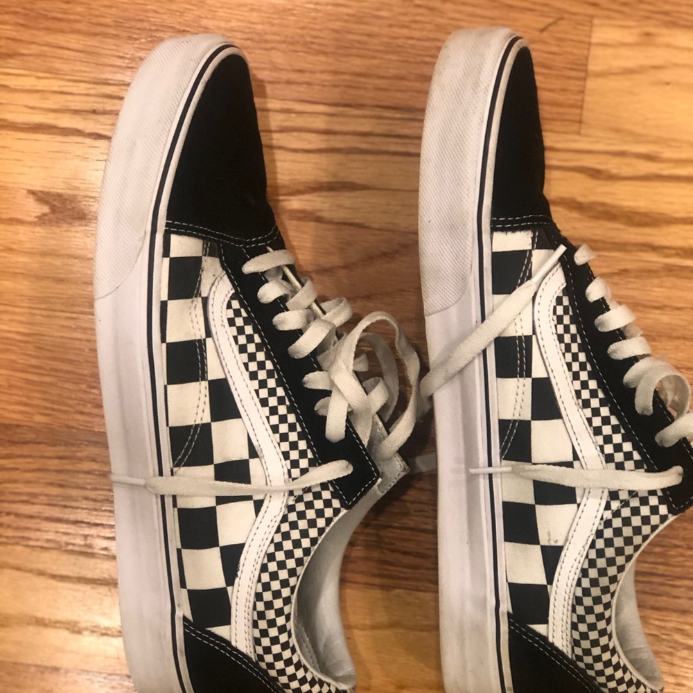 Vans Men's Black and White Checkered Sneakers - Picture 3 of 4